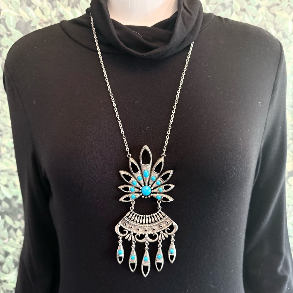 Vintage Silver and Turquoise Pendant Necklace